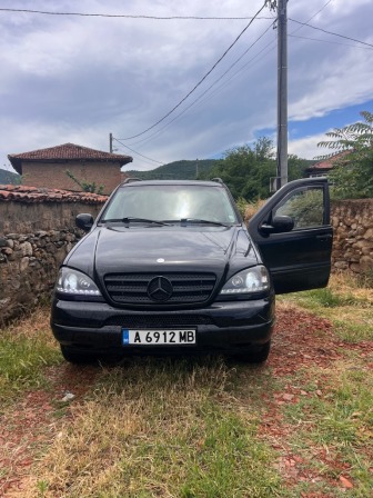 Mercedes-Benz ML 270 2.7 cdi