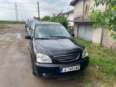 Kia Carens