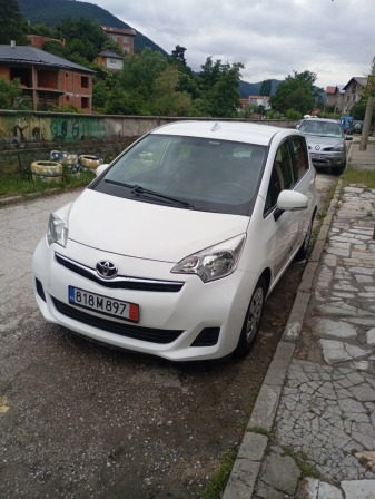 Toyota Verso-S 1.3 бензин