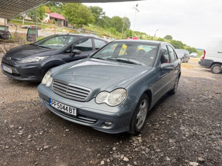 Mercedes-Benz C 200 2.0 cdi 122 ks