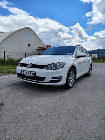 VW Golf 1.6 TDI DSG 110