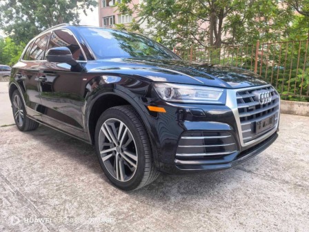 Audi Q5 2,0 tfsi