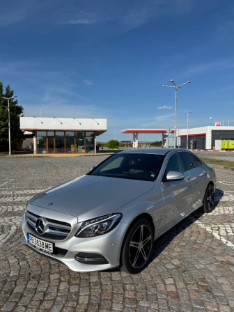 Mercedes-Benz C 220