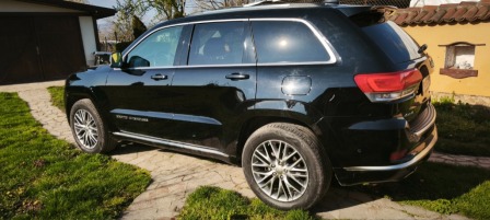 Jeep Grand Cherokee 5,7