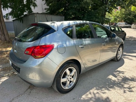 Opel Astra 1.6