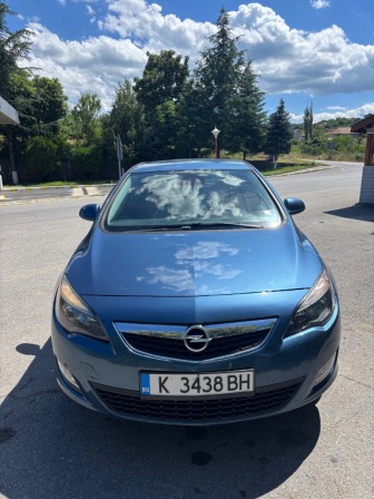 Opel Astra 1.4 turbo