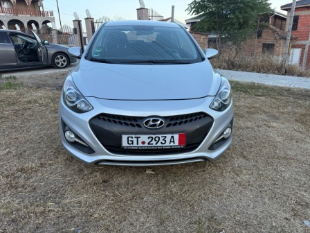 Hyundai i30 1.4 CRDİ 16V