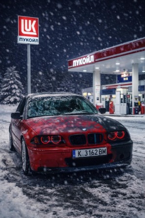 BMW 330