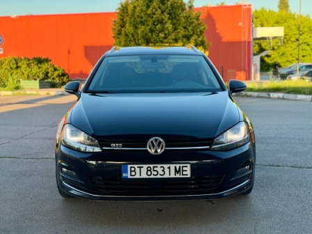VW Golf