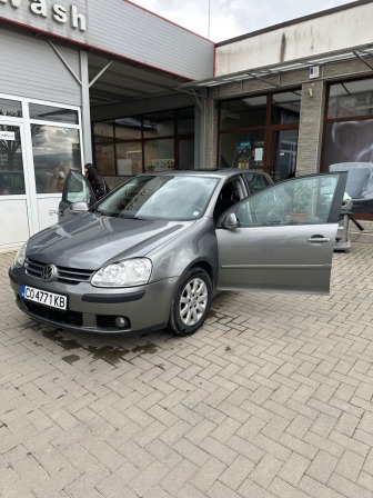 VW Golf 1.6 газ/бензин