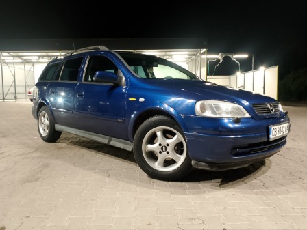 Opel Astra 1.7