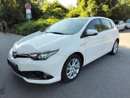 Toyota Auris 1,8i HYBRID