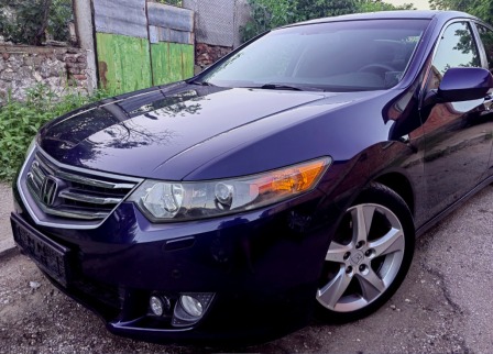 Honda Accord 2.0i 150