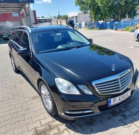 Mercedes-Benz E 220