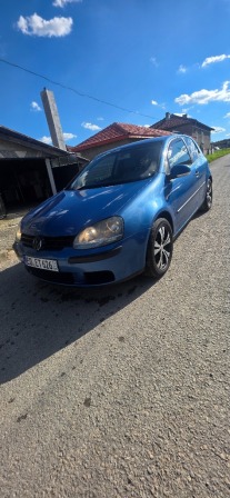 VW Golf