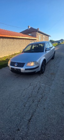 VW Passat 1.6