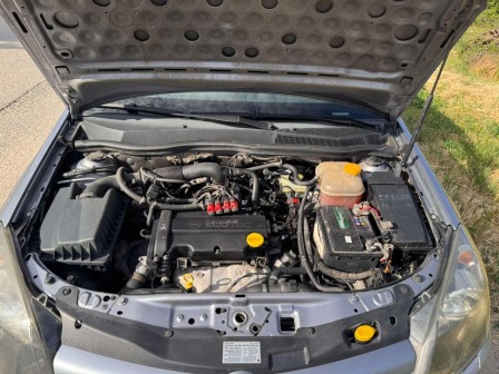 Opel Astra 1.4 i