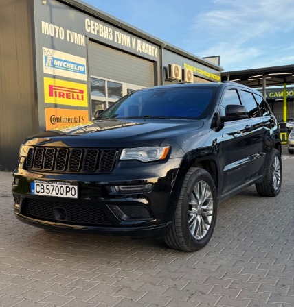 Jeep Grand Cherokee 5.7 Summit