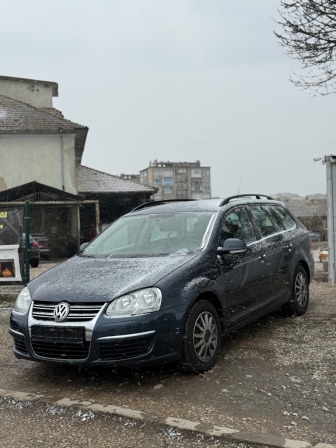VW Golf 1.6I