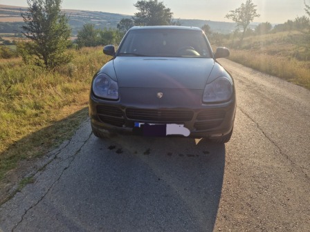 Porsche Cayenne 3.2 V6