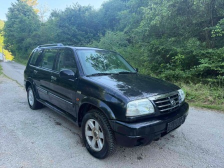 Suzuki XL7 2.7