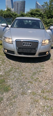 Audi A6 2000-140 к.с.