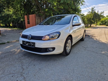 VW Golf 1.2benzin.
