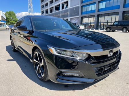 Honda Accord 1.5 t SPORT