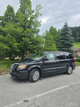 Lancia Voyager 2800