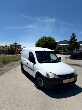 Opel Combo 1.3D 75k.c