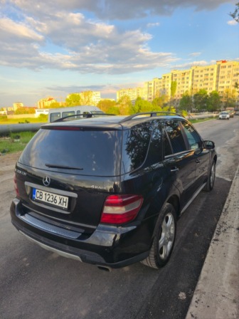 Mercedes-Benz ML 320