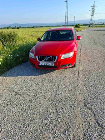 Volvo V70 2.5t
