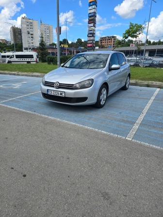 VW Golf