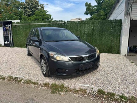 Kia Ceed 1.4benzin90k.c