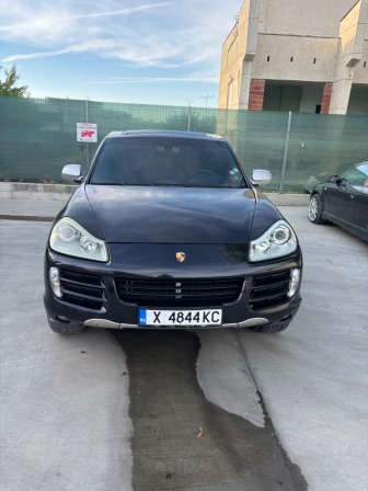 Porsche Cayenne 4.8