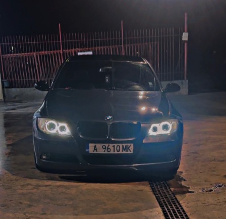 BMW 320