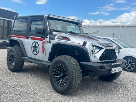 Jeep Wrangler Sahara