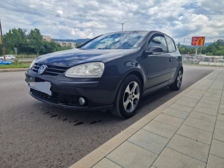VW Golf 1.6