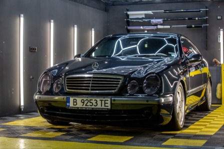 Mercedes-Benz CLK 430 V8