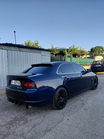 Honda Accord 2.0 i-vtec