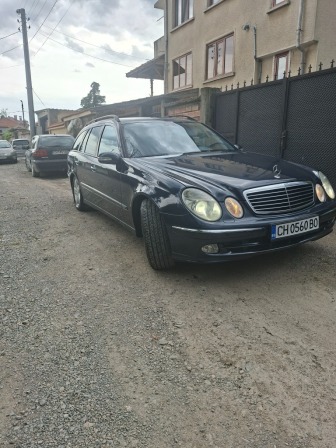 Mercedes-Benz E 320 3.2 cdi