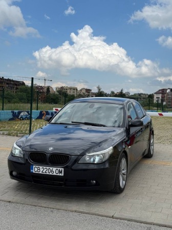 BMW 525