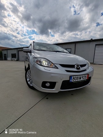 Mazda 5 7 места
