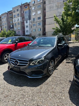 Mercedes-Benz E 300 3.5 V6 4MATIC