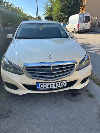 Mercedes-Benz E 200 bluetec