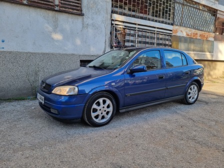 Opel Astra 1.6i
