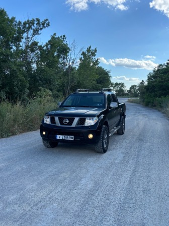 Nissan Navara 2.5
