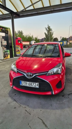 Toyota Yaris 1.0газ климатик