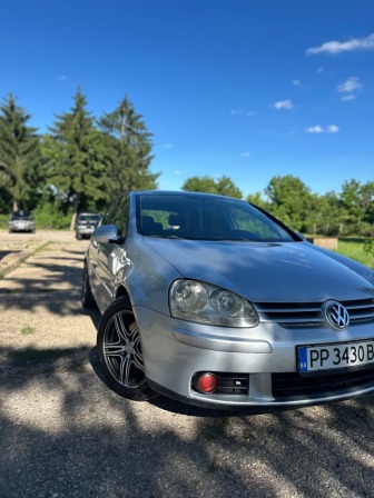 VW Golf 2.0 tdi 140