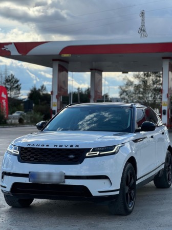 Land Rover Velar D240 S